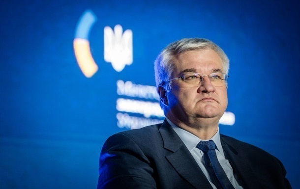Новини України - Полонені китайці: МЗС викликало главу дипмісії КНР