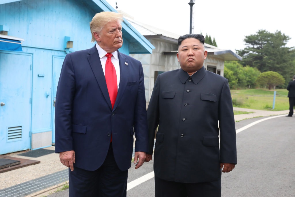 Новини світу - Трамп готується відновити переговори з КНДР - ЗМІ