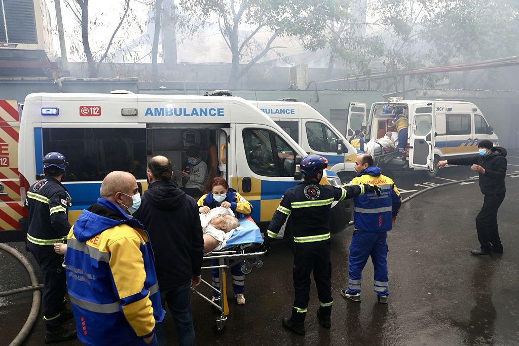 Новини світу - В Тбілісі на головному ринку сталася масштабна пожежа