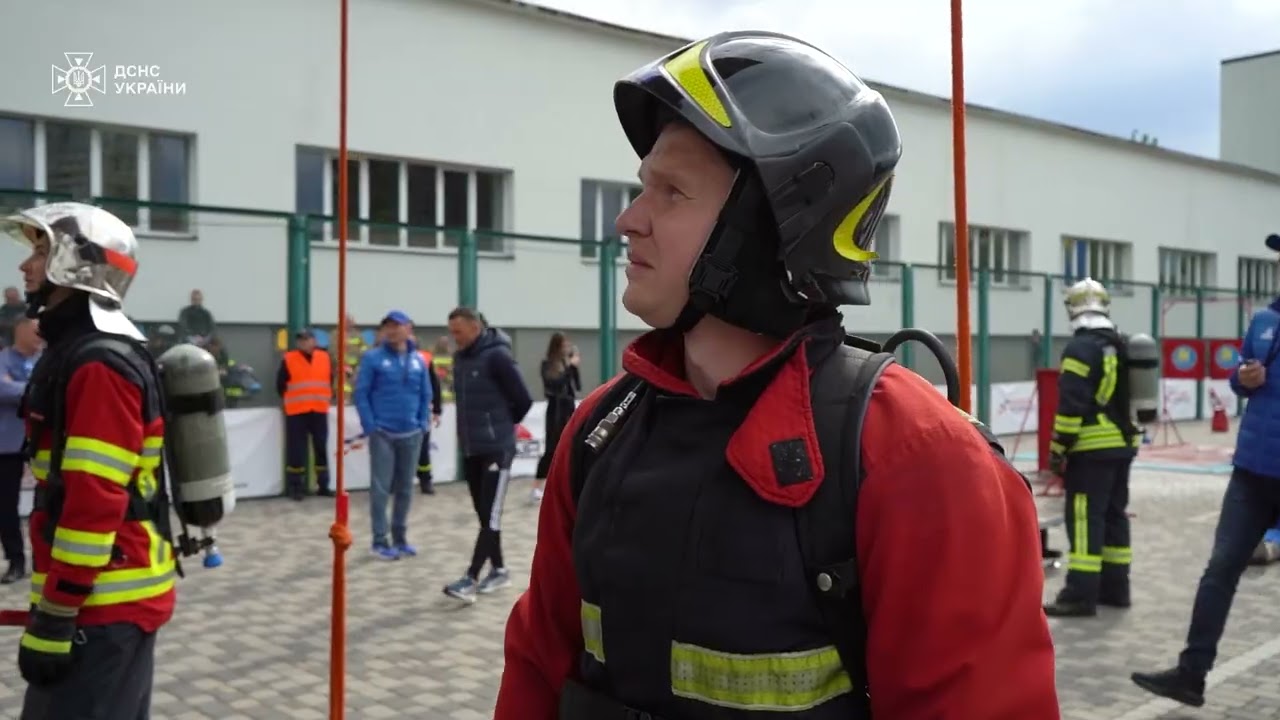 У столиці відбувся Чемпіонат України "Найсильніший пожежний-рятувальник Київ-2025"