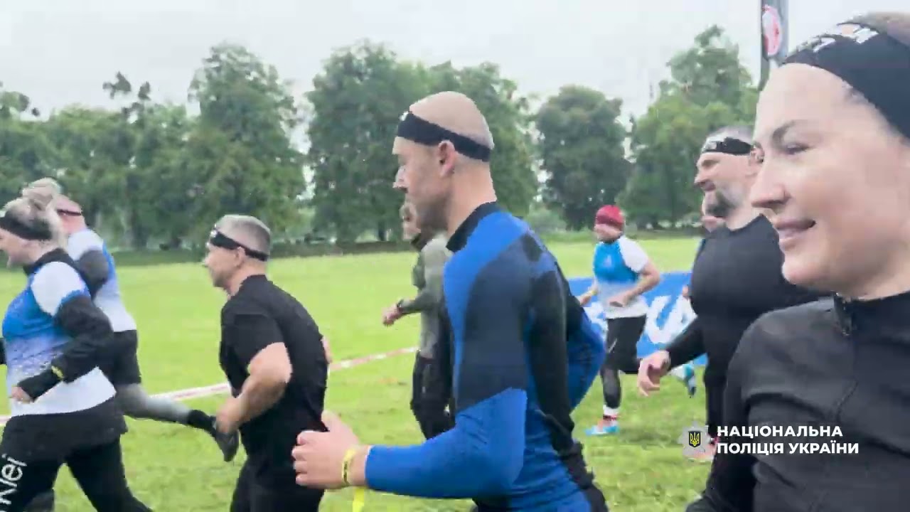 Кіберполіцейські долучилися до благодійного забігу SPARTAN KYIV 2025