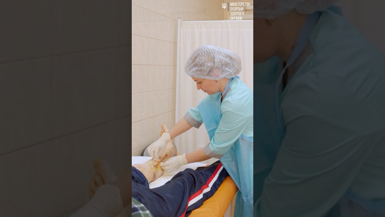 Янголи в білих халатах. З Днем медсестри!