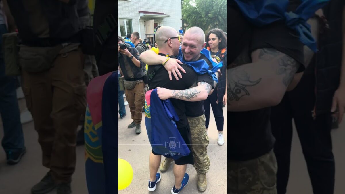 Подарунок для звільненого з полону від дружини, яка не знала, що чекає саме на нього