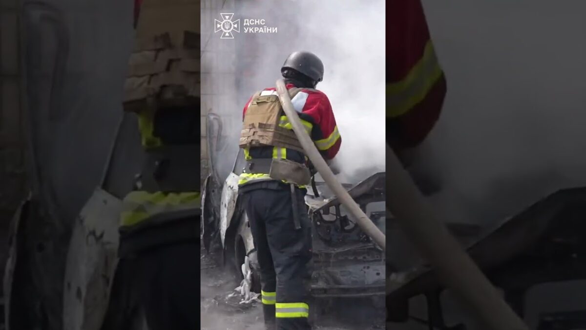 росіяни обстріляли рятувальників