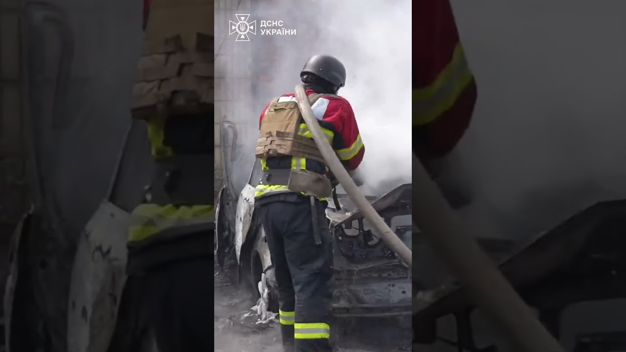 росіяни обстріляли рятувальників