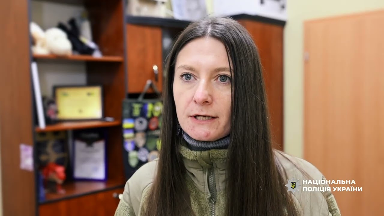 Нацполіція екстрадувала з ОАЕ організаторку шахрайської схеми під виглядом зборів на дрони для ЗСУ