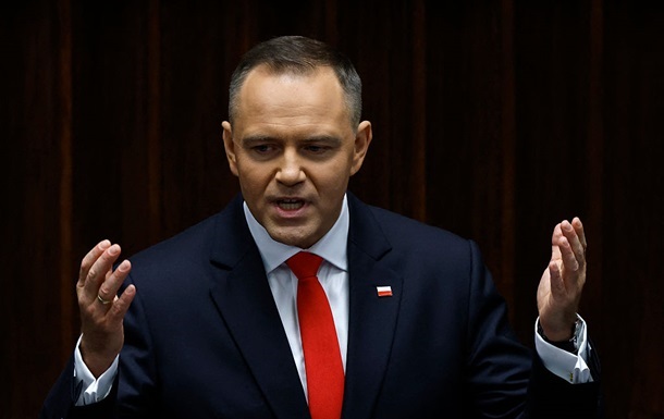 Новини світу - Президент Польщі ініціював заборону "бандерівського символу"