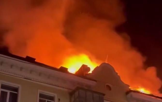 Новини світу - У Ростові сталися вибухи і пожежа