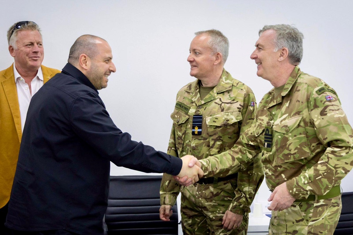 Новини України - Умєров провів зустріч з главою штабу оборони Британії