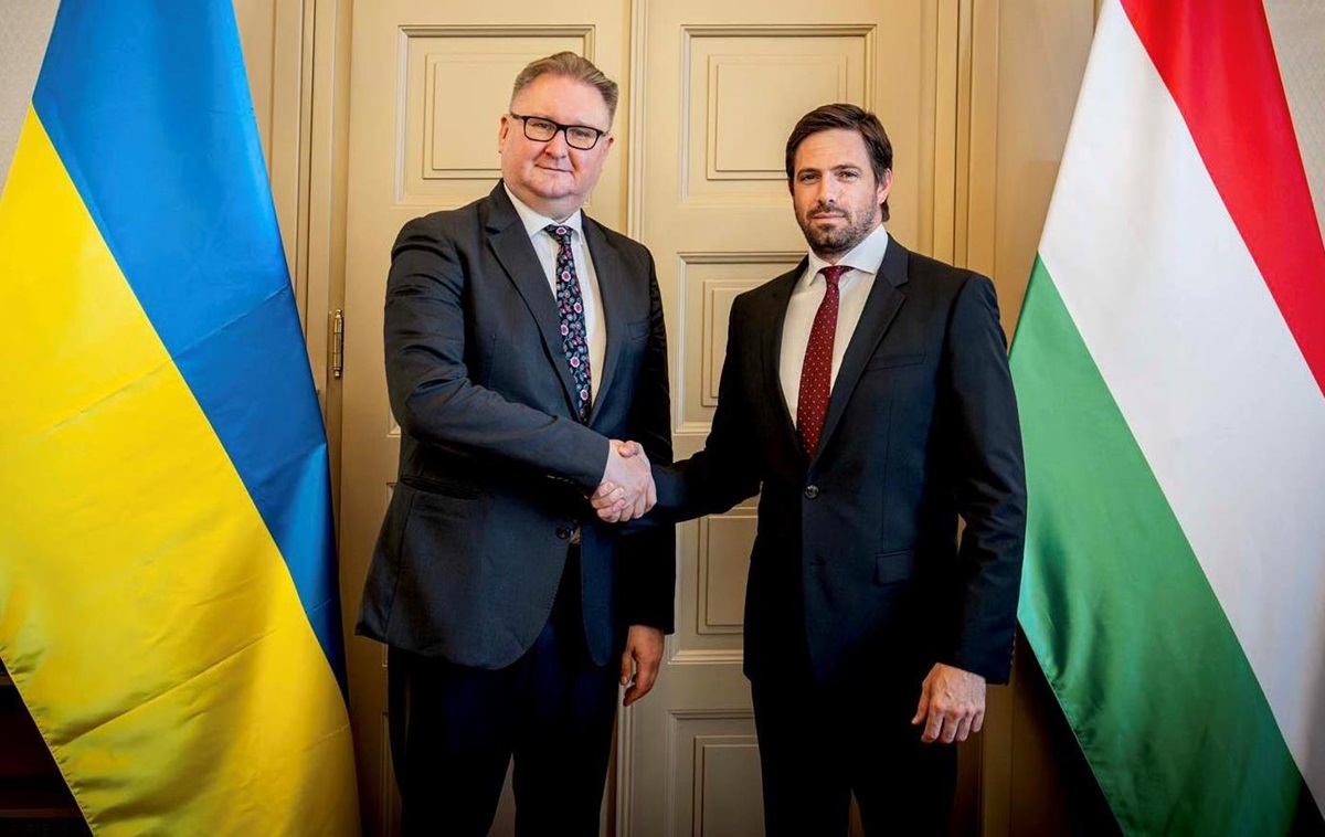 Новини України - В Угорщині допустили перегляд позиції стосовно членства України в ЄС