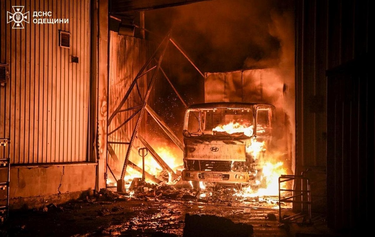 Новини України - Атака дронів на Одесу: з'явилися фото наслідків