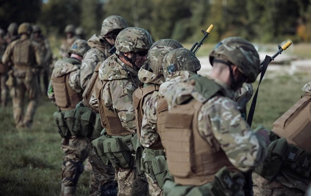 Новини України - Контракт "18-24" розширять для інших вікових категорій