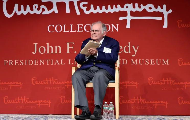 Новини світу - Помер 97-річний син Ернеста Хемінгуея