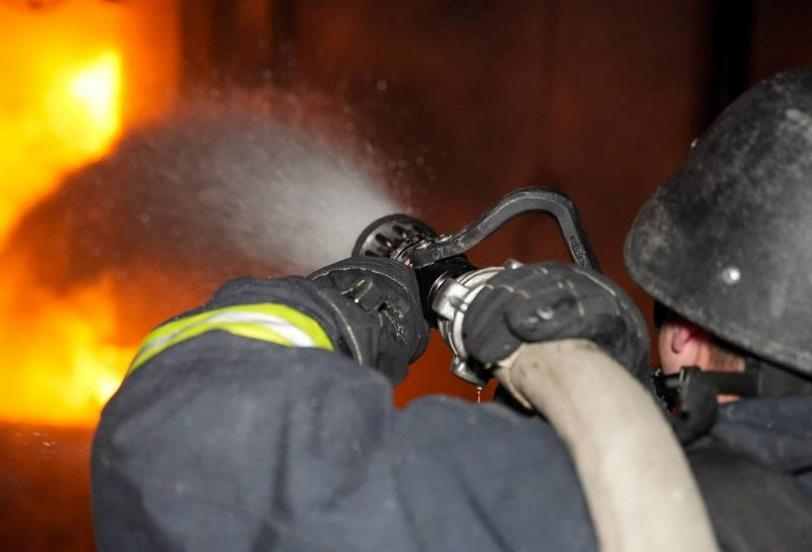 Новини України - Удар по Луцьку: є пошкодження, виникли пожежі