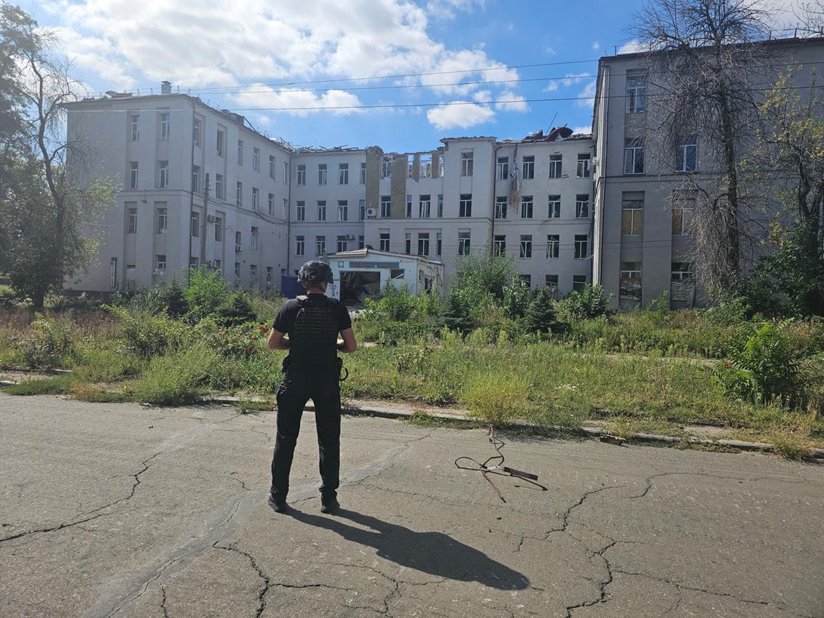 Новини України - Війська РФ прицільно атакували Костянтинівську лікарню авіабомбами