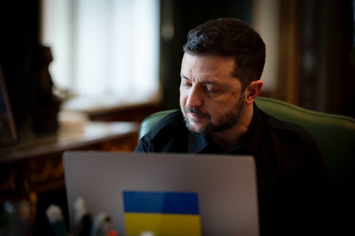 Новини України - Зеленський провів розмову з президенткою МОК