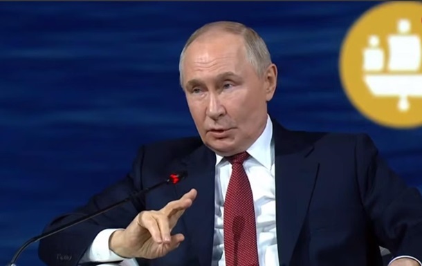 Новини світу - Експерт підрахував, скільки Путін ще зможе фінансувати війну проти України