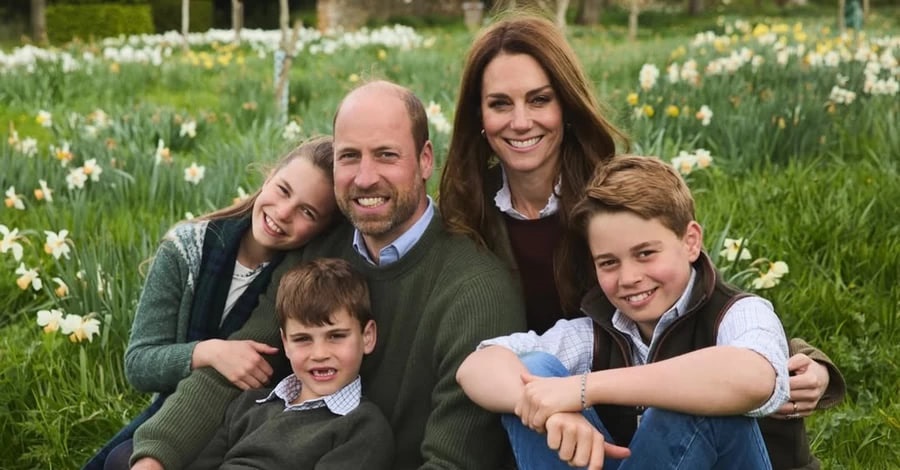Новини культури - Принц Вільям і Кейт Міддлтон показали різдвяну світлину з дітьми