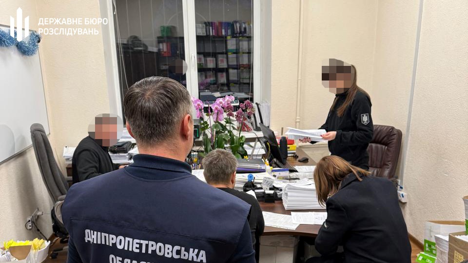 Новини України - Екслісничому загрожує до десяти років за вирубку у заказнику