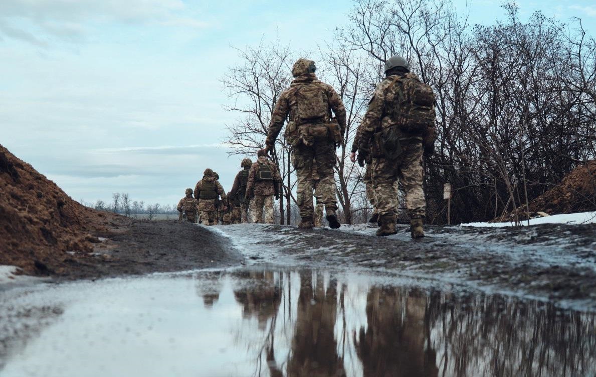 Новини України - Президент пропонує Раді продовжити воєнний стан