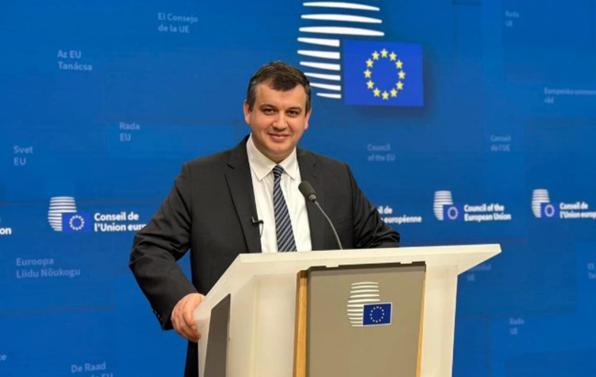 Новини світу - У Румунії відповіли на заяви Молдови про можливе об'єднання країн