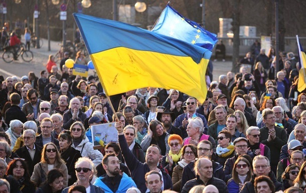 Новини України - У українців зростає надія на мир - опитування